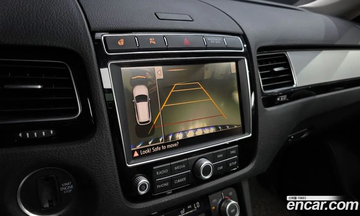 Volkswagen Touareg 2015 3.0 автомат (гидро), фото 15 Volkswagen Touareg 2015 3.0 автомат (гидро), фото 15