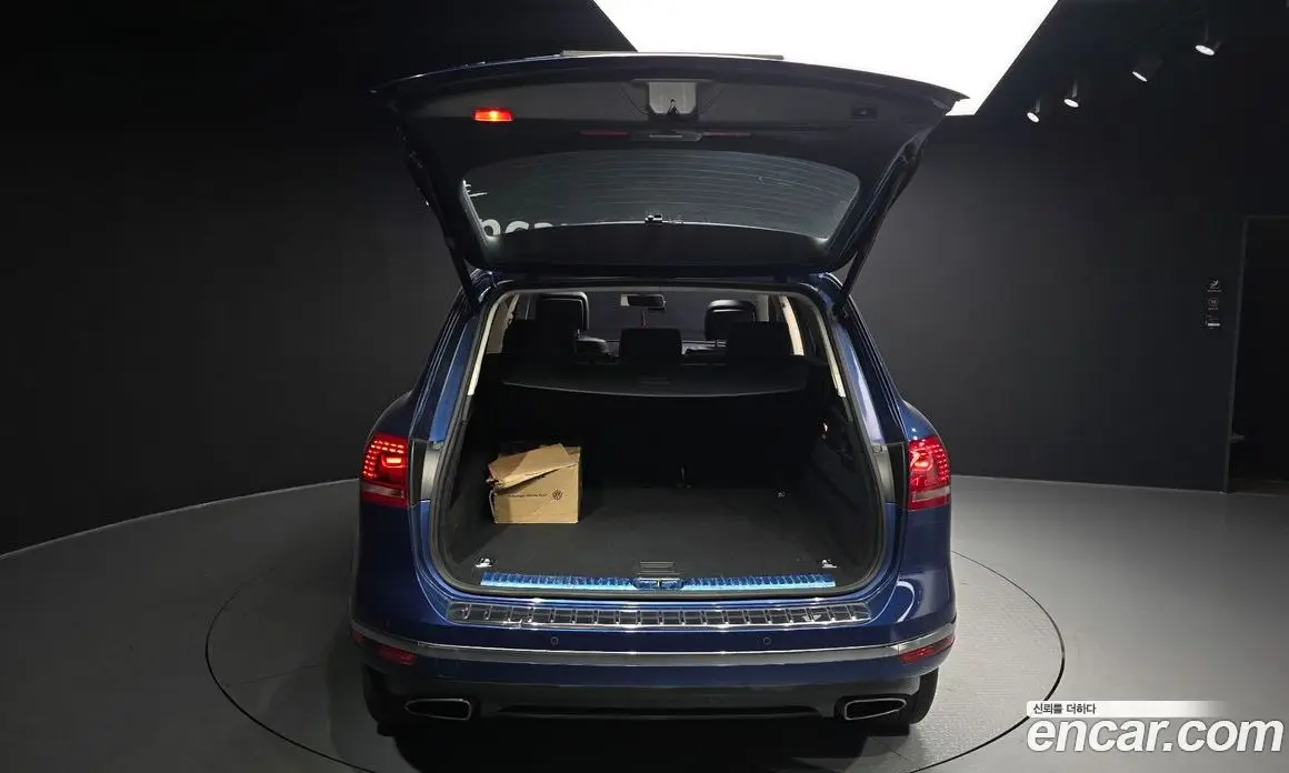 Volkswagen Touareg 2015 3.0 автомат (гидро), фото 20 Volkswagen Touareg 2015 3.0 автомат (гидро), фото 20