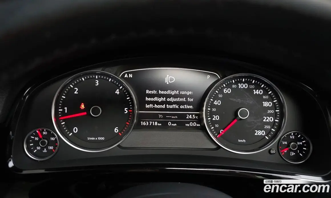 Volkswagen Touareg 2015 3.0 автомат (гидро), фото 8 Volkswagen Touareg 2015 3.0 автомат (гидро), фото 8
