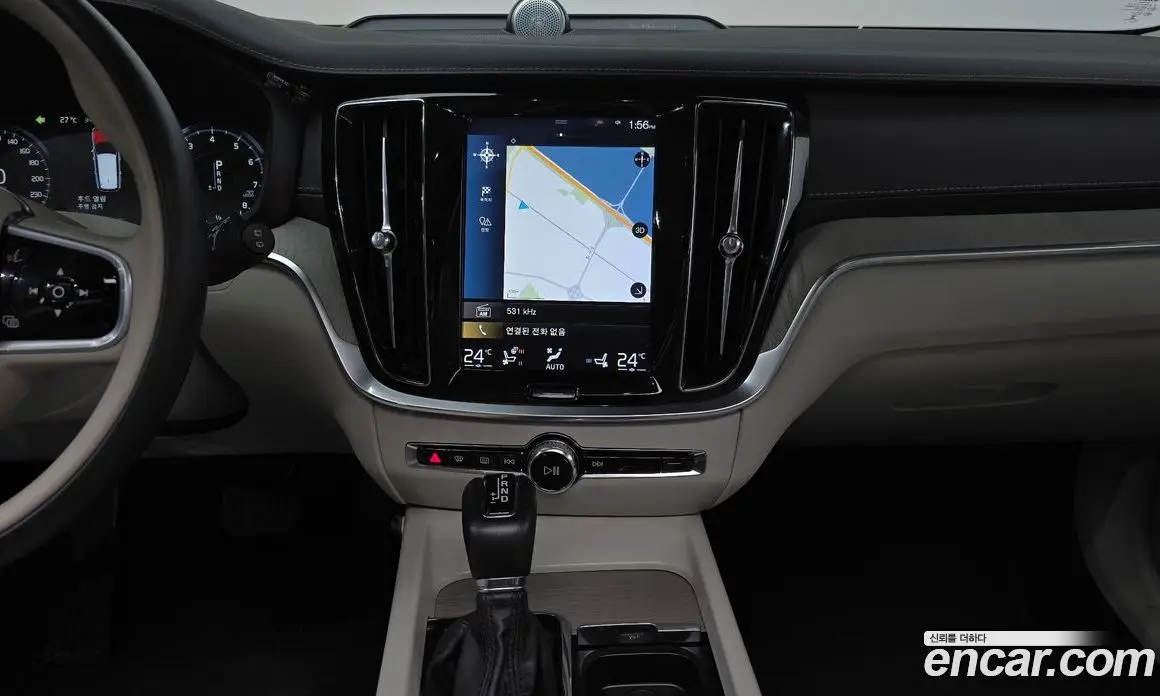 Volvo V60 2019 2.0 автомат (гидро), фото 19 Volvo V60 2019 2.0 автомат (гидро), фото 19