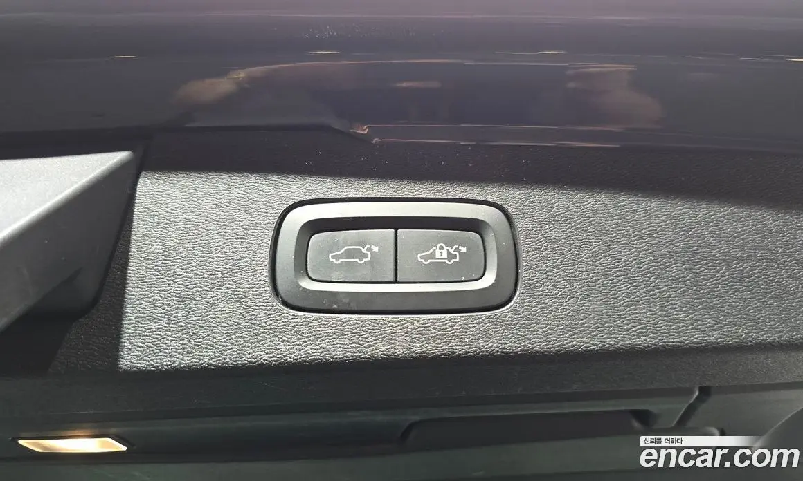 Volvo V60 2019 2.0 автомат (гидро), фото 25 Volvo V60 2019 2.0 автомат (гидро), фото 25