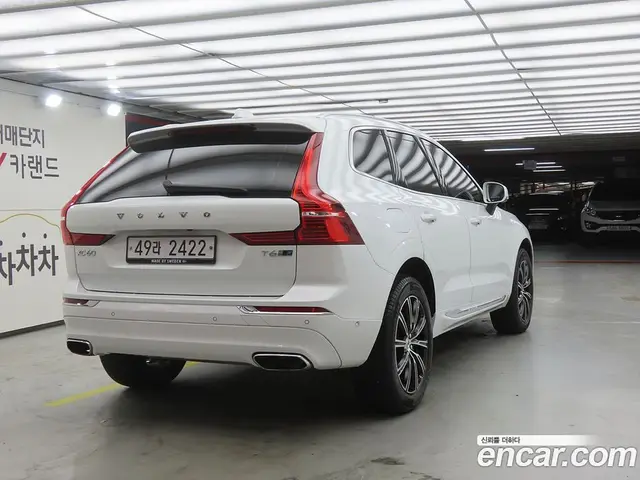 Volvo XC60 2018 2.0 автомат (гидро), миниатюра 4 Volvo XC60 2018 2.0 автомат (гидро), миниатюра 4