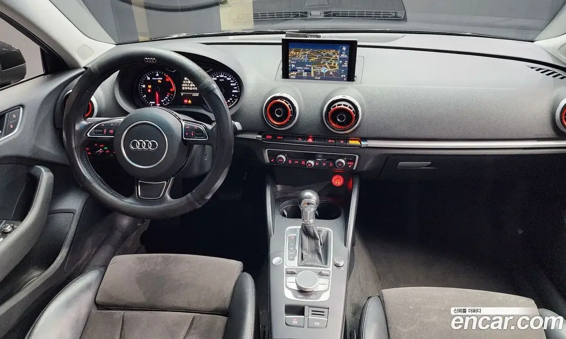 Audi A3 2015 2.0 автомат (гидро), фото 7 Audi A3 2015 2.0 автомат (гидро), фото 7