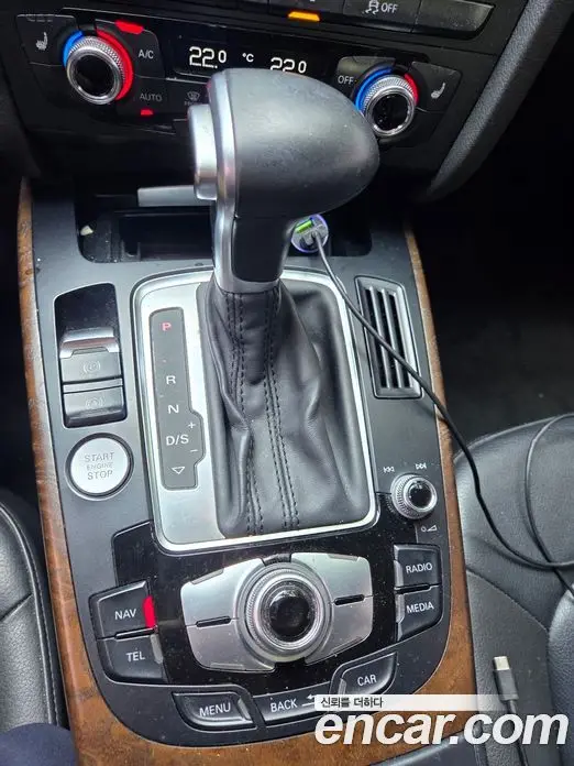 Audi A4 2015 2.0 автомат (гидро), фото 7 Audi A4 2015 2.0 автомат (гидро), фото 7