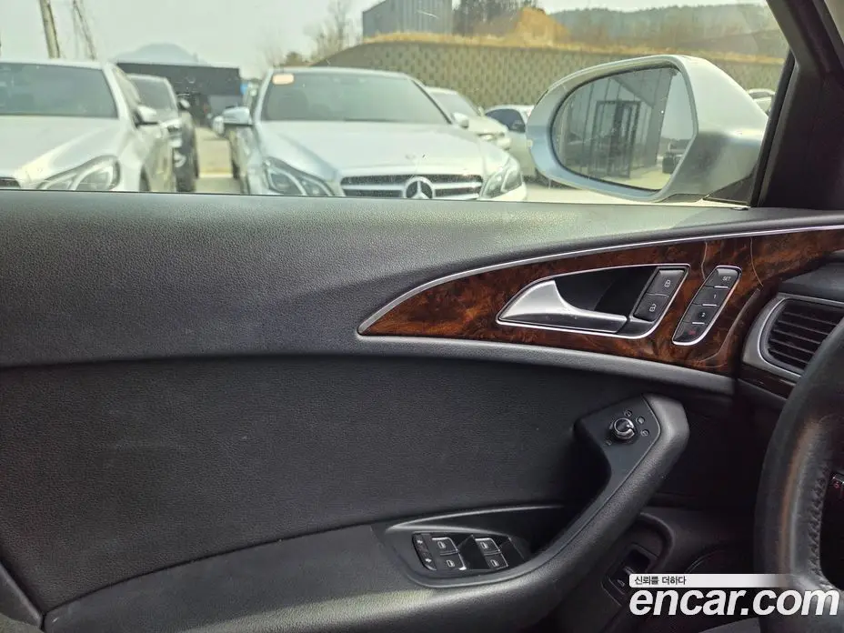 Audi A6 2015 3.0 автомат (гидро), фото 16
