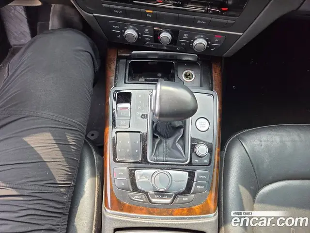 Audi A6 2015 3.0 автомат (гидро), миниатюра 9