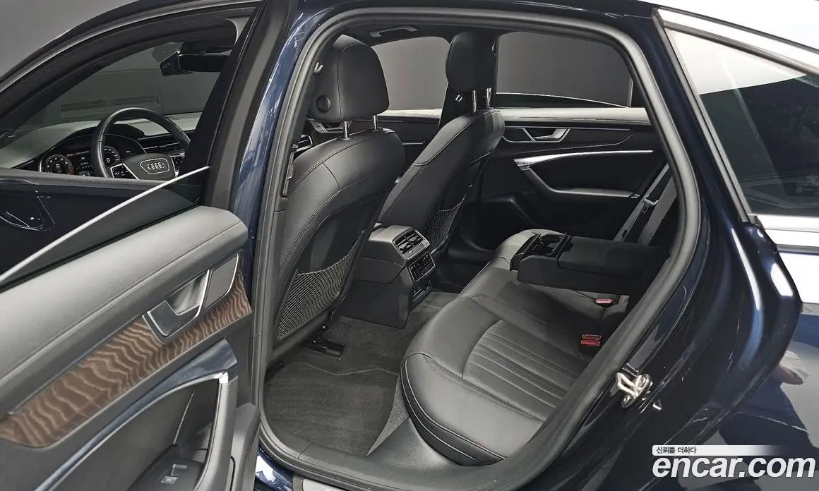 Audi A6 2022 2.0 автомат (гидро), фото 17 Audi A6 2022 2.0 автомат (гидро), фото 17