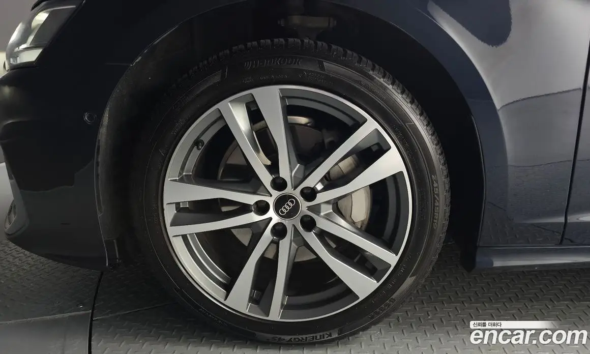 Audi A6 2022 2.0 автомат (гидро), фото 4 Audi A6 2022 2.0 автомат (гидро), фото 4