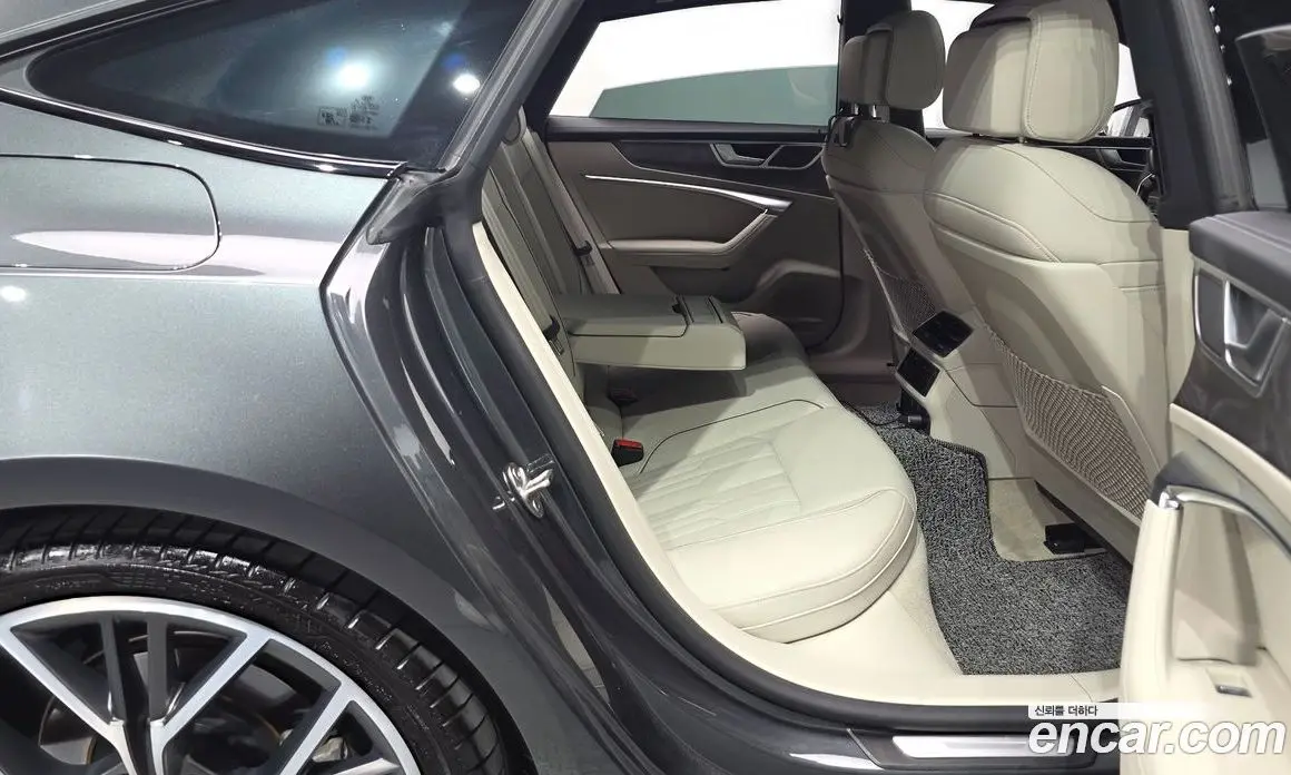 Audi A7 2025 3.0 автомат (гидро), фото 17 Audi A7 2025 3.0 автомат (гидро), фото 17