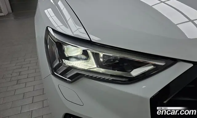 Audi Q3 2025 2.0 автомат (гидро), миниатюра 8 Audi Q3 2025 2.0 автомат (гидро), миниатюра 8