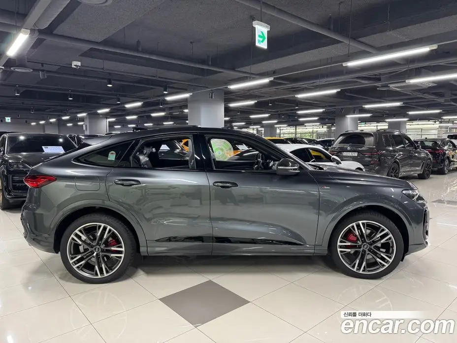 Audi Q5 2025 2.0 автомат (гидро), фото 3 Audi Q5 2025 2.0 автомат (гидро), фото 3