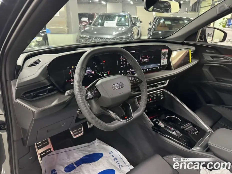 Audi Q5 2025 2.0 автомат (гидро), фото 8 Audi Q5 2025 2.0 автомат (гидро), фото 8