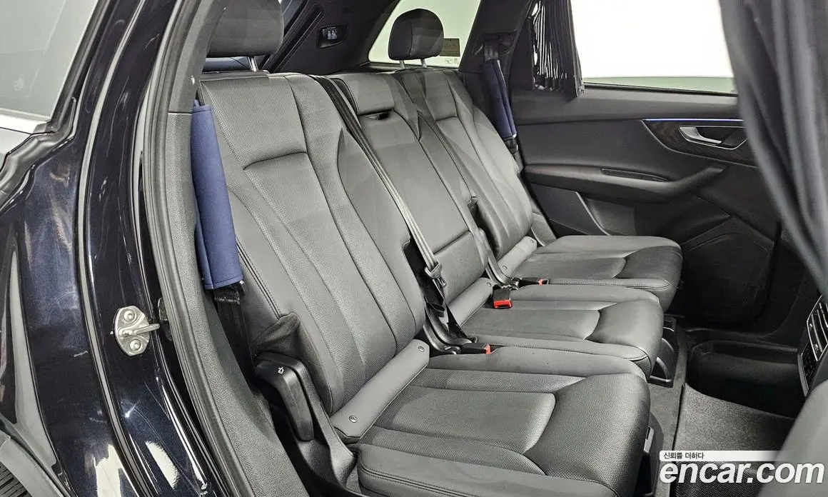 Audi Q7 2021 3.0 автомат (гидро), фото 12