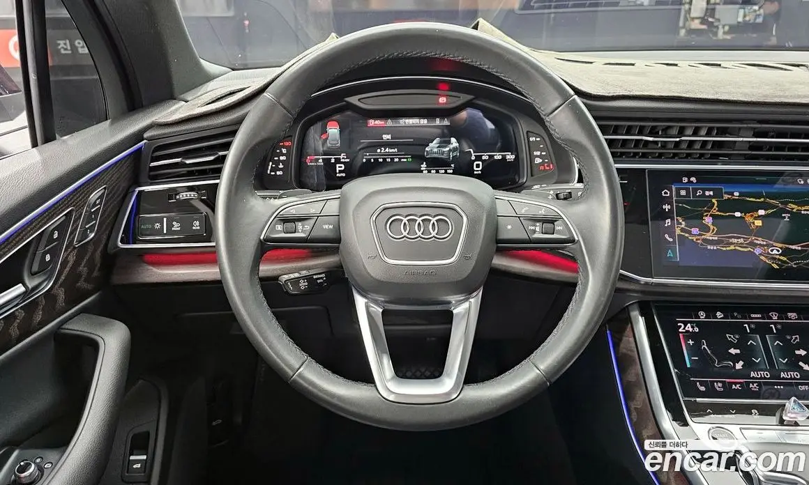 Audi Q7 2021 3.0 автомат (гидро), фото 13