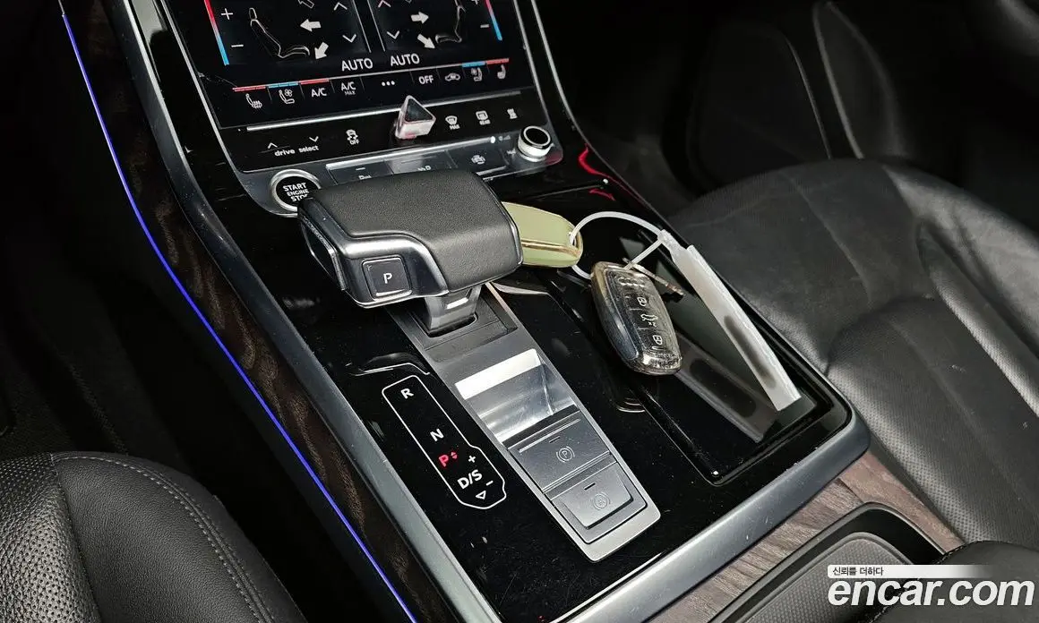Audi Q7 2021 3.0 автомат (гидро), фото 9