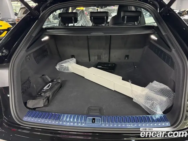 Audi Q8 2026 3.0 автомат (гидро), миниатюра 6 Audi Q8 2026 3.0 автомат (гидро), миниатюра 6