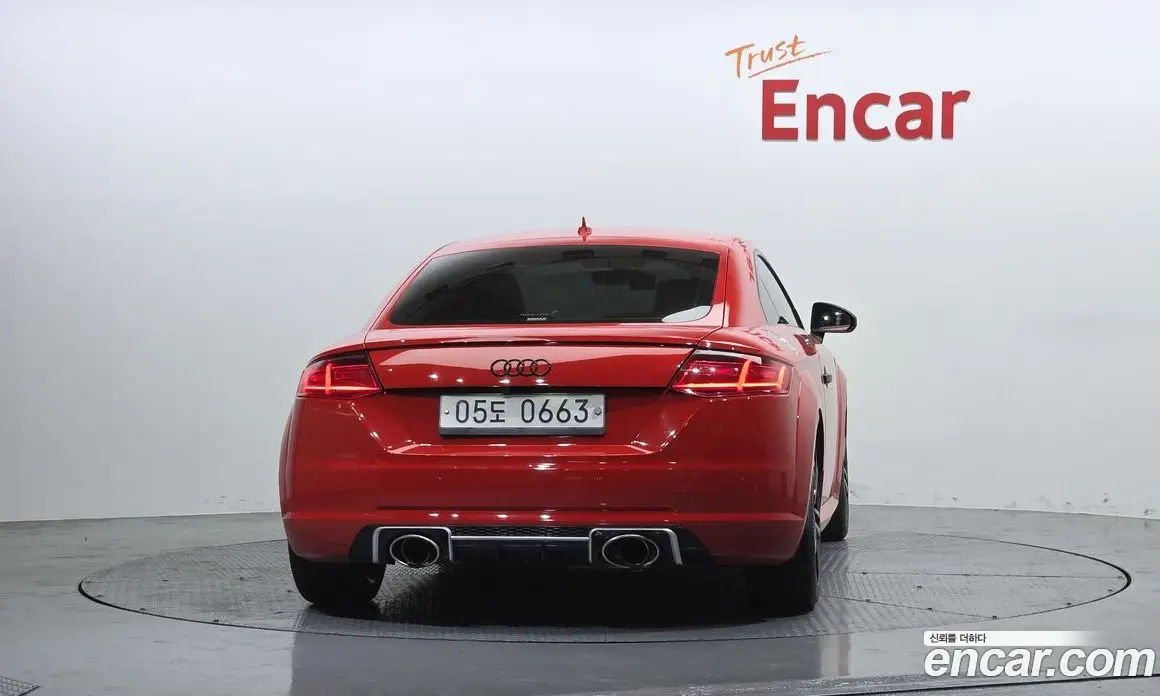 Audi TT 2016 2.0 автомат (гидро), фото 4 Audi TT 2016 2.0 автомат (гидро), фото 4