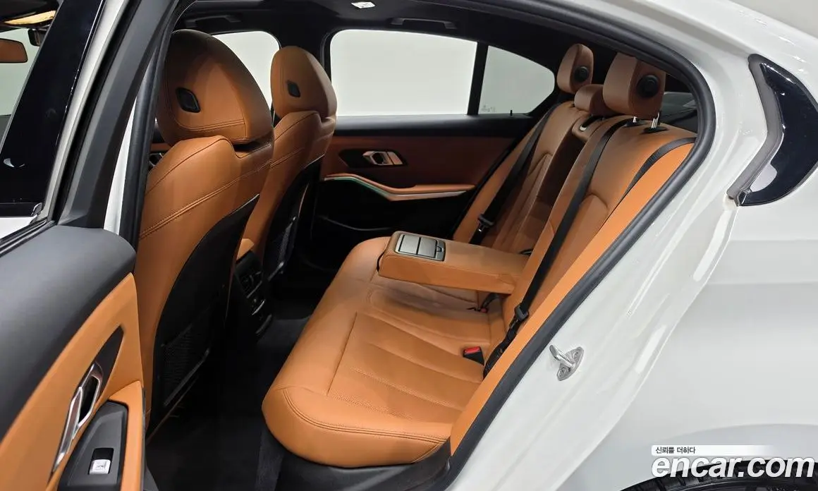 BMW 3 серия 2022 2.0 автомат (гидро), фото 17 BMW 3 серия 2022 2.0 автомат (гидро), фото 17