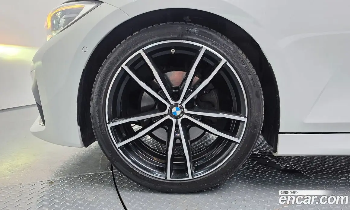 BMW 3 серия 2022 2.0 автомат (гидро), фото 5 BMW 3 серия 2022 2.0 автомат (гидро), фото 5