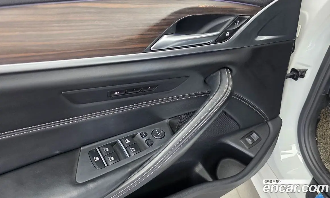 BMW 5 серия 2017 2.0 автомат (гидро), фото 28