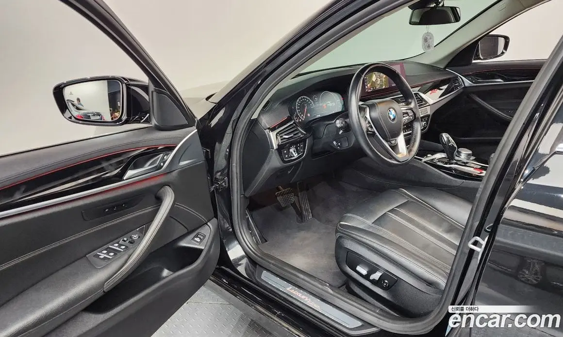BMW 5 серия 2019 2.0 автомат (гидро), фото 13