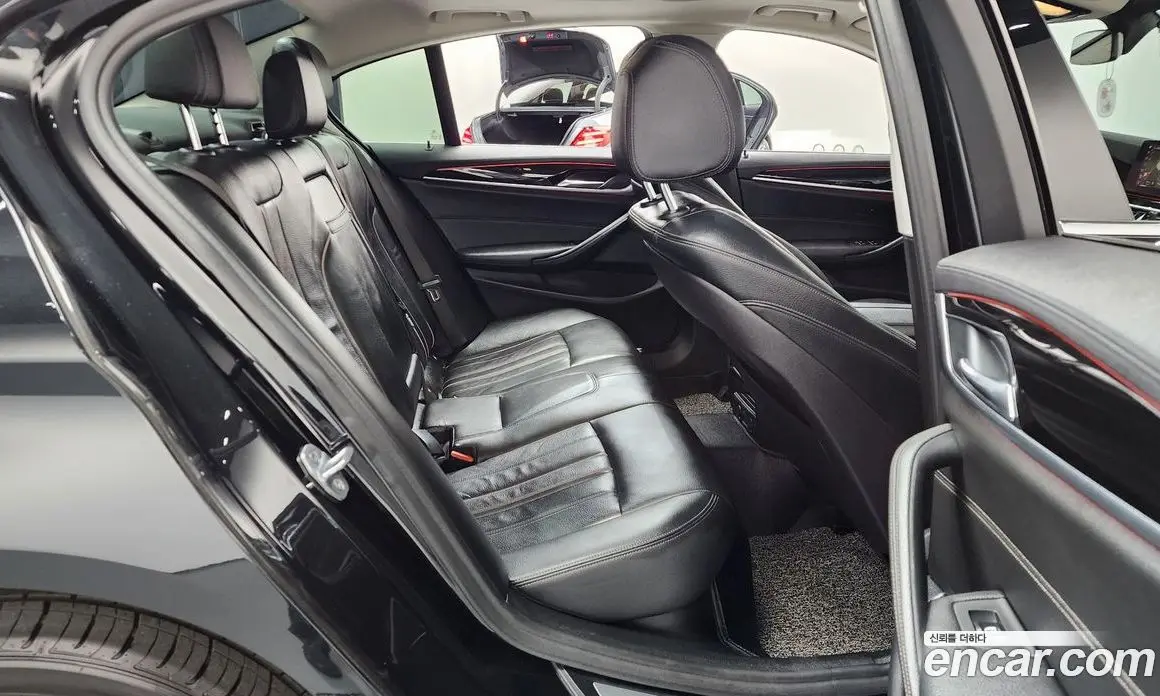 BMW 5 серия 2019 2.0 автомат (гидро), фото 17