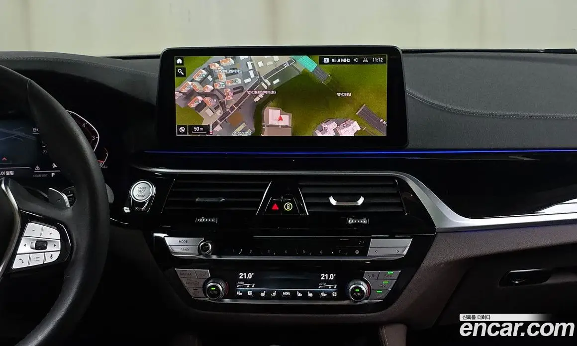 BMW 5 серия 2021 2.0 автомат (гидро), фото 20