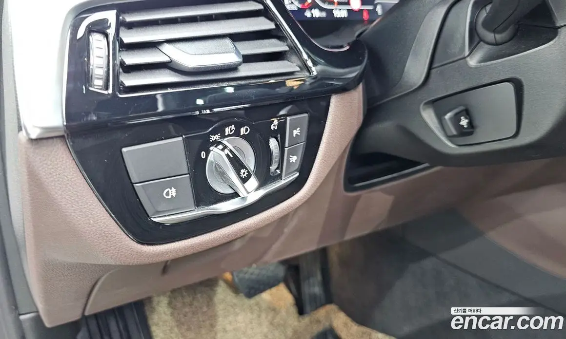 BMW 5 серия 2021 2.0 автомат (гидро), фото 24