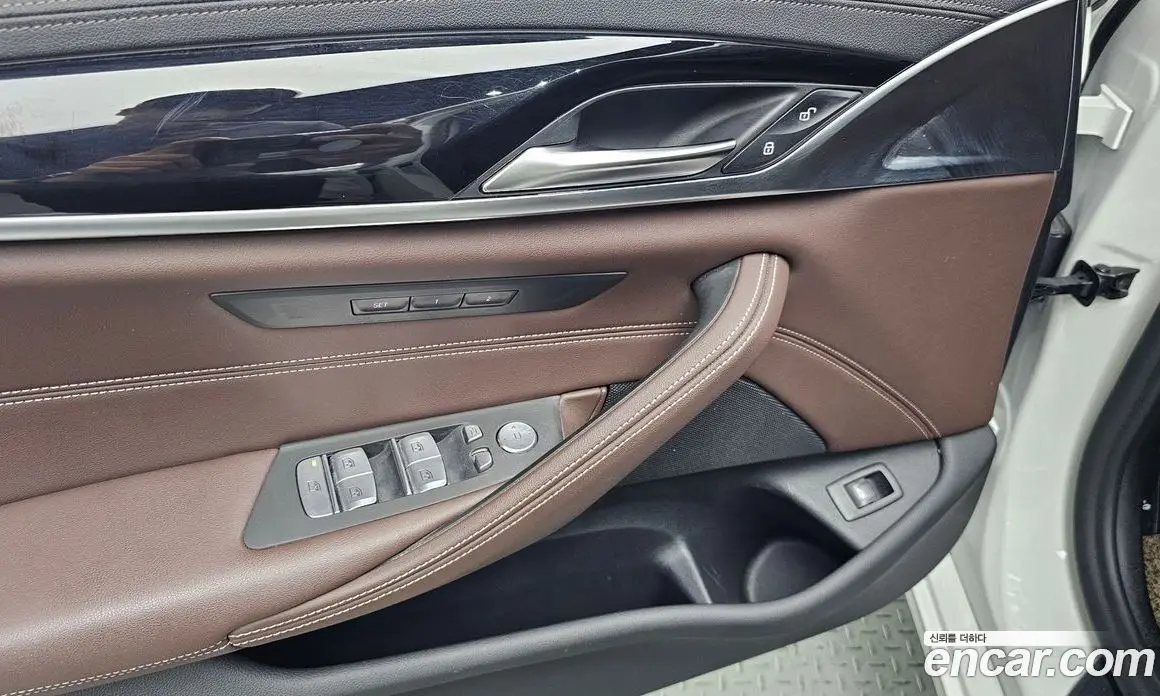 BMW 5 серия 2021 2.0 автомат (гидро), фото 27