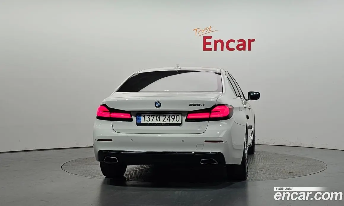 BMW 5 серия 2021 2.0 автомат (гидро), фото 4