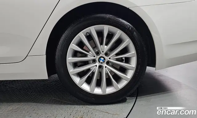 BMW 5 серия 2021 2.0 автомат (гидро), миниатюра 7