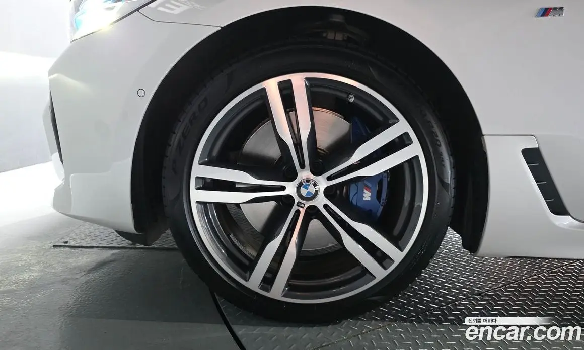 BMW 6 серия 2023 3.0 автомат (гидро), фото 5