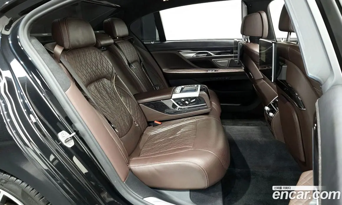 BMW 7 серия 2021 3.0 автомат (гидро), фото 11 BMW 7 серия 2021 3.0 автомат (гидро), фото 11