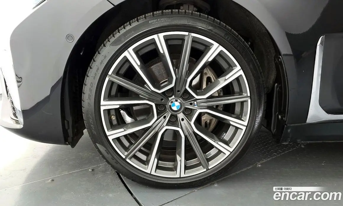 BMW 7 серия 2021 3.0 автомат (гидро), фото 5 BMW 7 серия 2021 3.0 автомат (гидро), фото 5