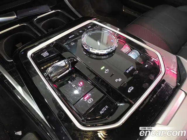 BMW 7 серия 2025 3.0 автомат (гидро), миниатюра 9 BMW 7 серия 2025 3.0 автомат (гидро), миниатюра 9