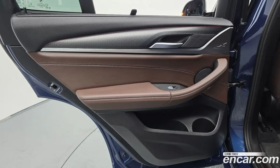 BMW X3 2023 2.0 автомат (гидро), фото 15