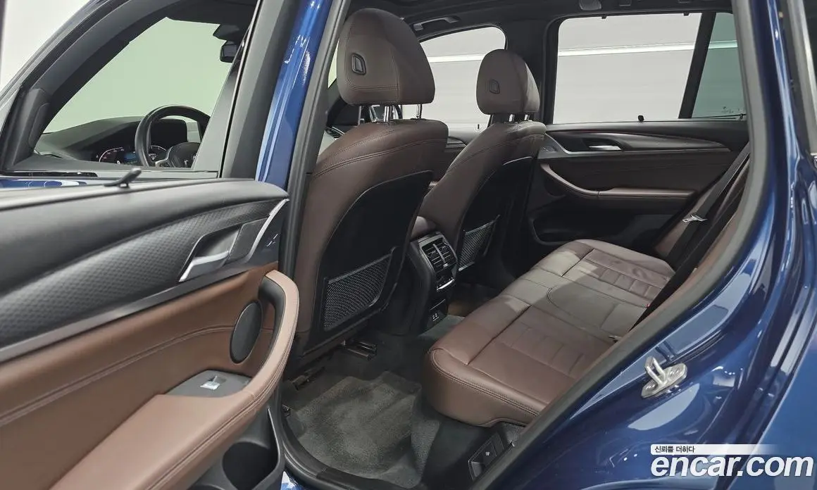BMW X3 2023 2.0 автомат (гидро), фото 16