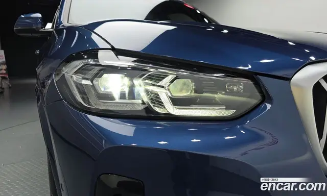 BMW X3 2023 2.0 автомат (гидро), миниатюра 8