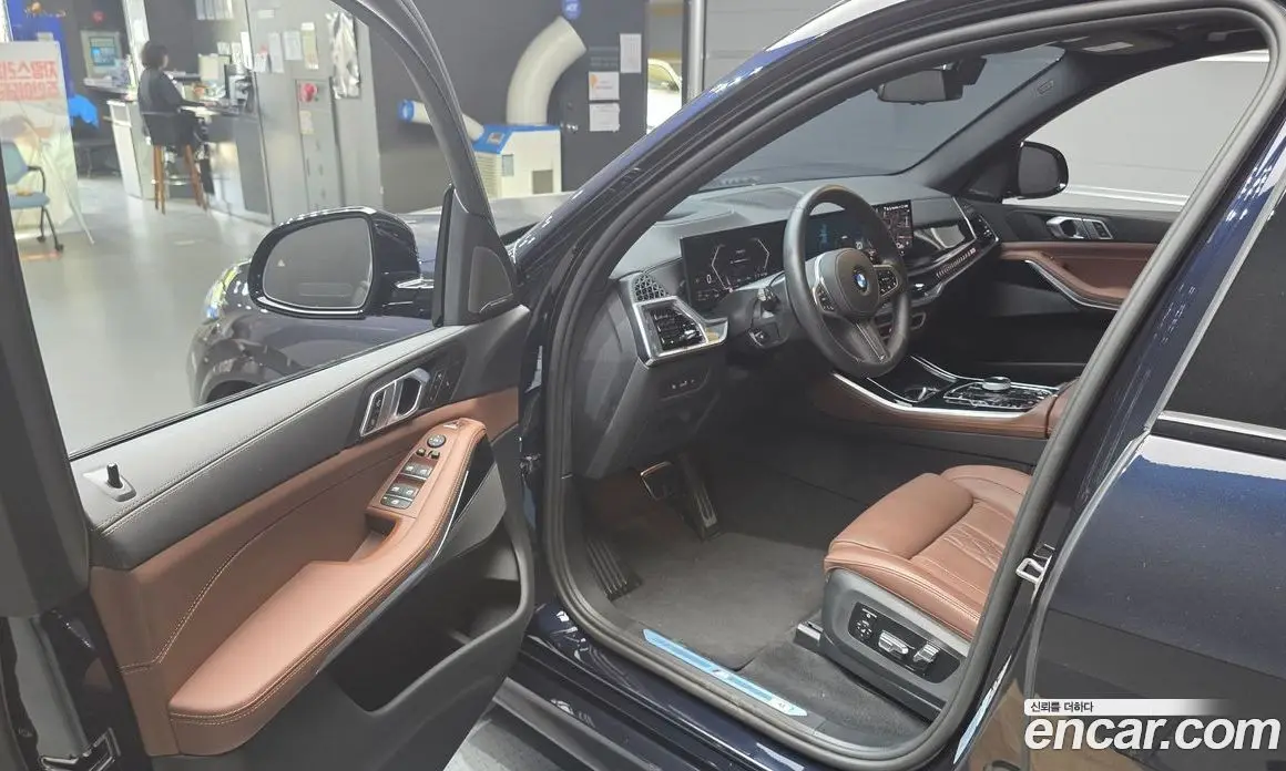 BMW X5 2025 3.0 автомат (гидро), фото 13