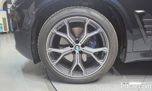 BMW X5 2025 3.0 автомат (гидро), миниатюра 5