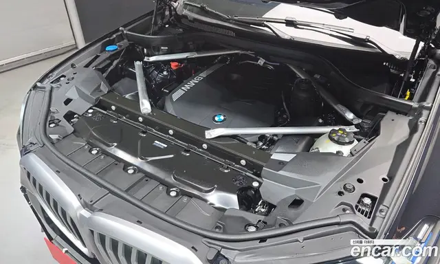 BMW X5 2025 3.0 автомат (гидро), миниатюра 6