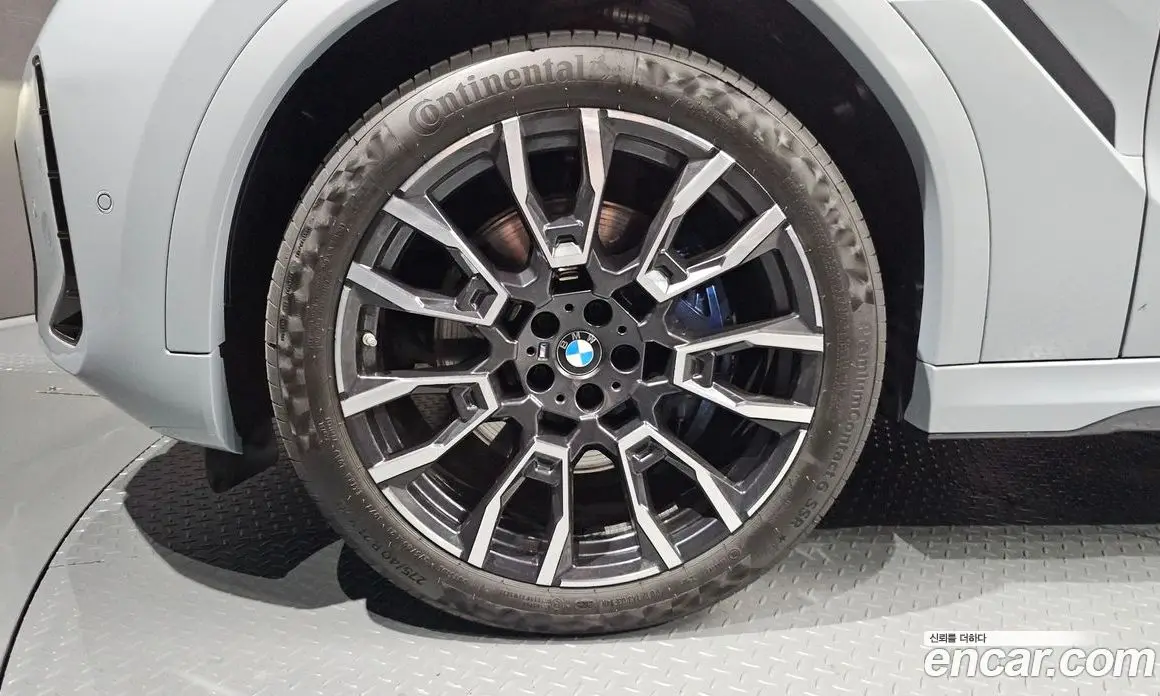 BMW X6 2025 3.0 автомат (гидро), фото 5 BMW X6 2025 3.0 автомат (гидро), фото 5