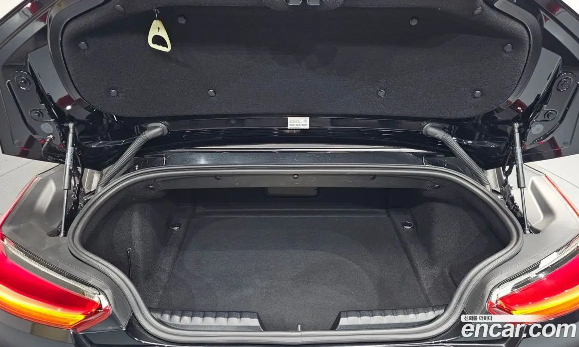 BMW Z4 2022 2.0 автомат (гидро), фото 25 BMW Z4 2022 2.0 автомат (гидро), фото 25