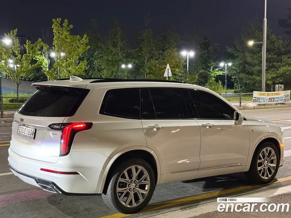 Cadillac XT6 2020 3.6 автомат (гидро), фото 3 Cadillac XT6 2020 3.6 автомат (гидро), фото 3