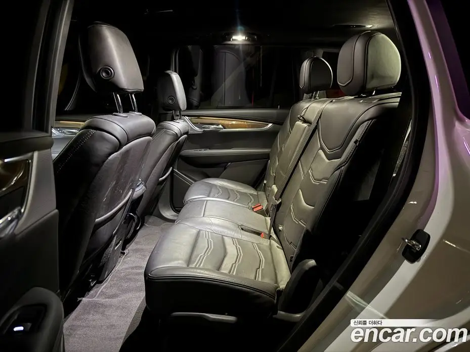 Cadillac XT6 2020 3.6 автомат (гидро), фото 9 Cadillac XT6 2020 3.6 автомат (гидро), фото 9