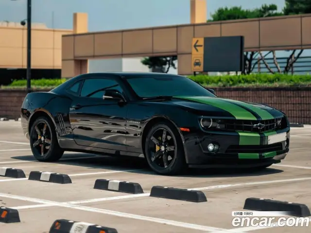 Chevrolet Camaro 2011 3.6 автомат (гидро), миниатюра 3