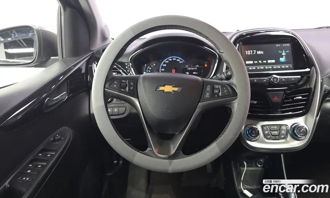 Chevrolet Spark 2016 1.0 автомат (гидро), фото 18