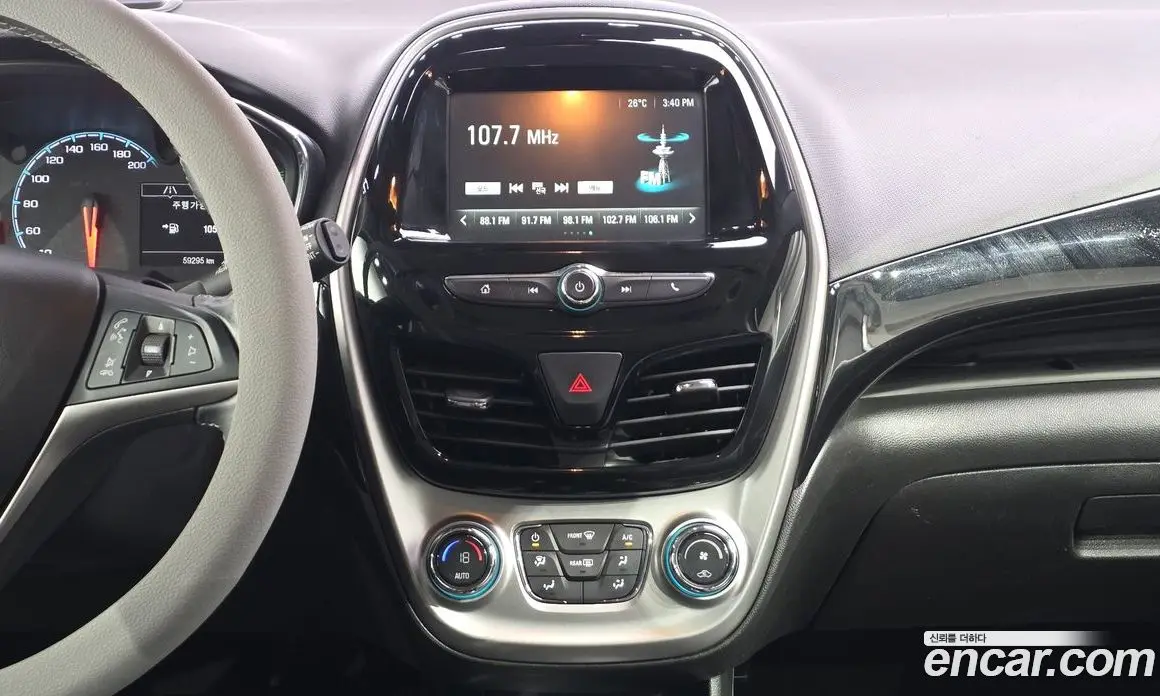 Chevrolet Spark 2016 1.0 автомат (гидро), фото 19