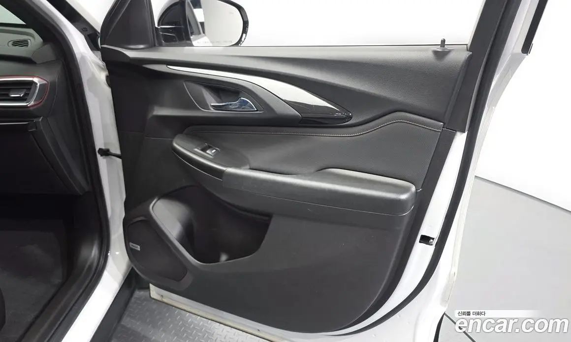 Chevrolet TrailBlazer 2020 1.3 автомат (гидро), фото 14