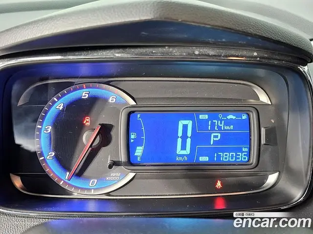 Chevrolet Trax 2016 1.6 автомат (гидро), миниатюра 7